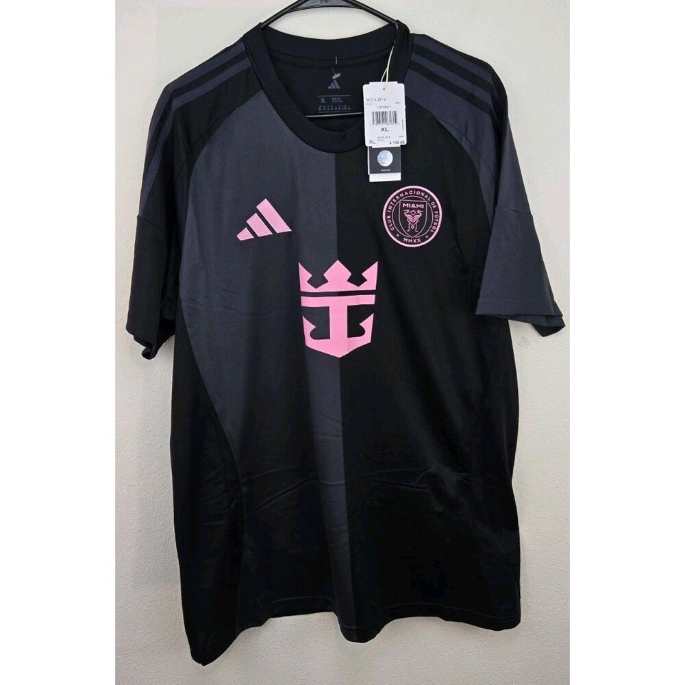 Adidas Black and Pink Men's Jersey